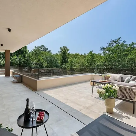 Luxury Forest With Heated Pool In Istria * Umag