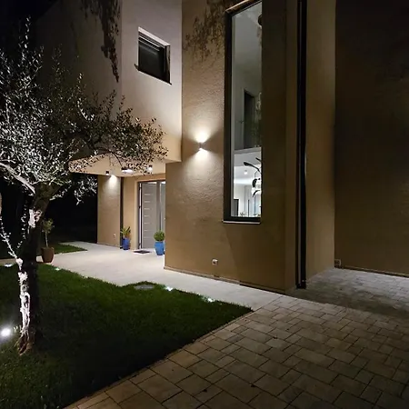 Luxury Forest With Heated Pool In Istria * Umago