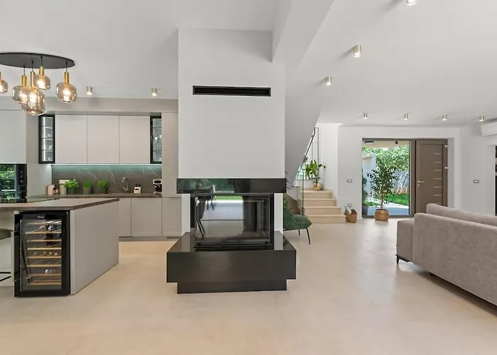 Villa Luxury Forest With Heated Pool In Istria