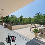 Luxury Forest With Heated Pool In Istria * Umag